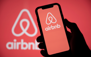 Компания Airbnb окончательно остановила свою деятельность в РФи и Беларуси