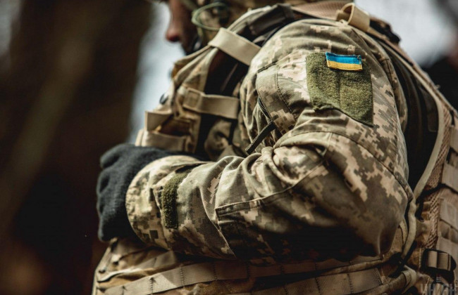 У Запорізькій області окупанти шантажували бійця ЗСУ викраденою дружиною