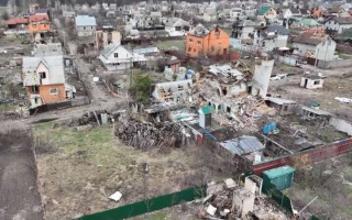 Военные показали место жестокой битвы за Киев: аэросъемка села Мощун