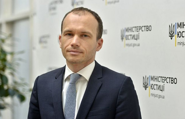 Денис Малюська: страны, где заморожены российские счета, должны принять законы, описывающие процедуру передачи денег Украине