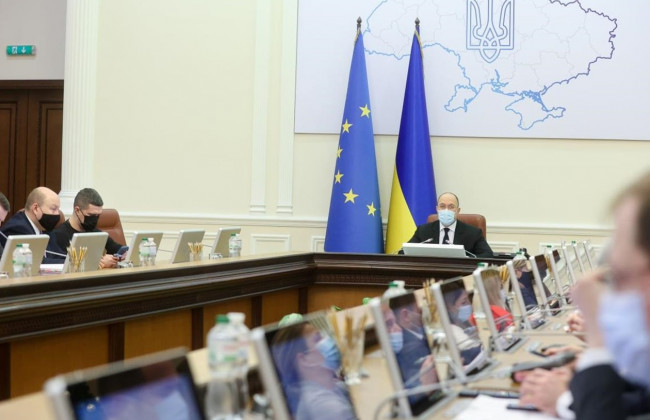 У «Слузі народу» пропонують на час війни прирівняти постанови уряду до законів