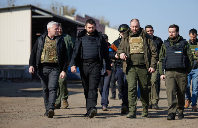 «Місто 44-й день міцно тримає оборону», — Кирило Тимошенко відвідав Харків, фото