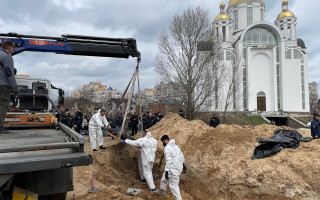 В Бучі почалася ексгумація тіл з місця масового тимчасового поховання, — Венедіктова
