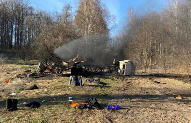 Под Сумами на вражеской мине подорвались три электрика: есть погибший