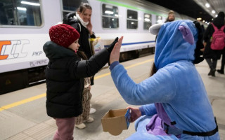 Польша упростила условия предоставления украинцам бесплатных проездных по железной дороге