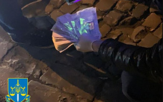 Брал за «услуги» $2100: львовянин незаконно переправлял мужчин за границу