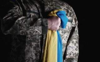 У Маріуполі офіцер підірвав себе з радіостанцією, щоб вона не дісталася противнику