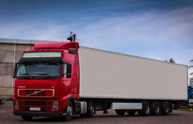 Санкции ЕС автотранспортные компании РФ и Беларуси смогут обойти: в Мининфраструктуры рассказали о рисках