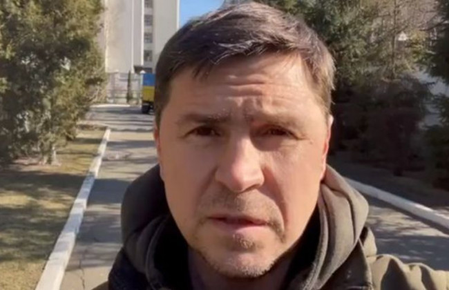 Подоляк сообщил, как идет работа над гарантиями безопасности Украины