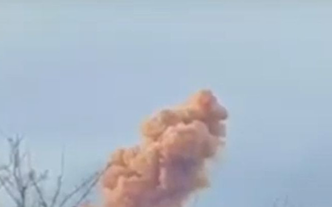 В Рубежном оккупанты снова попали в цистерну с азотной кислотой