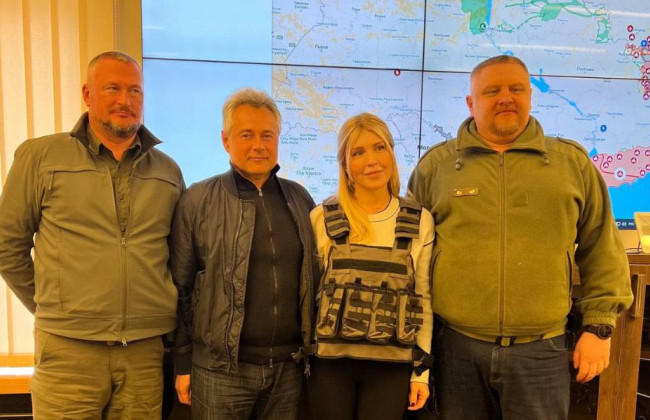 Північний апеляційний господарський суд передав 50 бронежилетів для киян, які прямують на передову