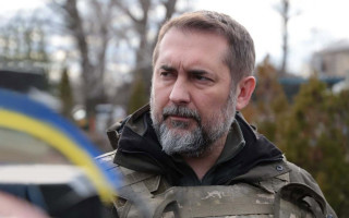 Голова Луганської ОВА закликає людей евакуюватися, бо РФ готує напад