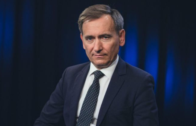 Представник Зеленського пропонує дозволити українцям володіти будь-якою зброєю, окрім важкої