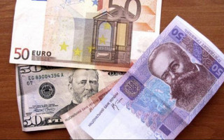В ЕС разрешат переселенцам из Украины обмен гривны по курсу НБУ и без комиссий