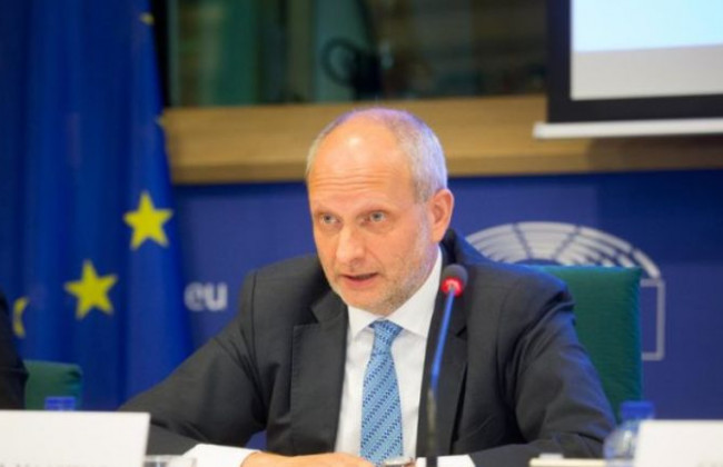 Демократия и рыночная экономика: на что будет смотреть Евросоюз, оценивая заявку Украины на членство