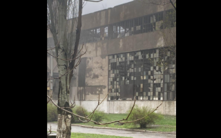 У Краматорську ракета влучила в завод: зруйновано цех