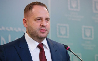 Росія не зможе більше реєструвати нові цінні папери та фінансові інструменти, — Єрмак