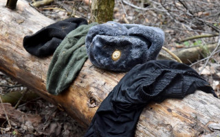 На Черниговщине нашли личные вещи, которые оставили оккупанты, когда бежали от ВСУ: фото