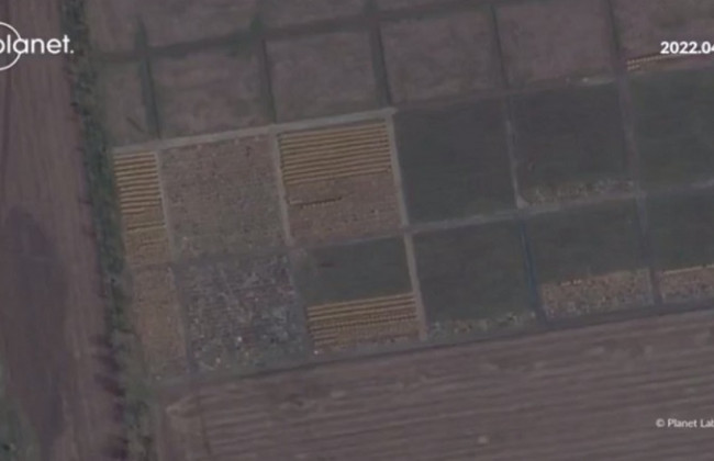 На спутниковых снимках Херсона обнаружили 800 новых могил