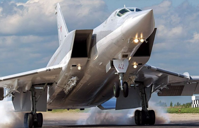 Окупанти вдарили по Маріуполю зі стратегічних бомбардувальників