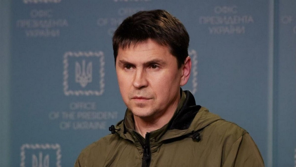 Подоляк назвав причину навмисних бомбардувань окупантами мирних міст