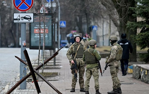 В Киеве и области меняется продолжительность комендантского часа