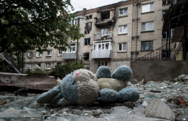 В Тростянце на минах и растяжках подорвались пятеро детей