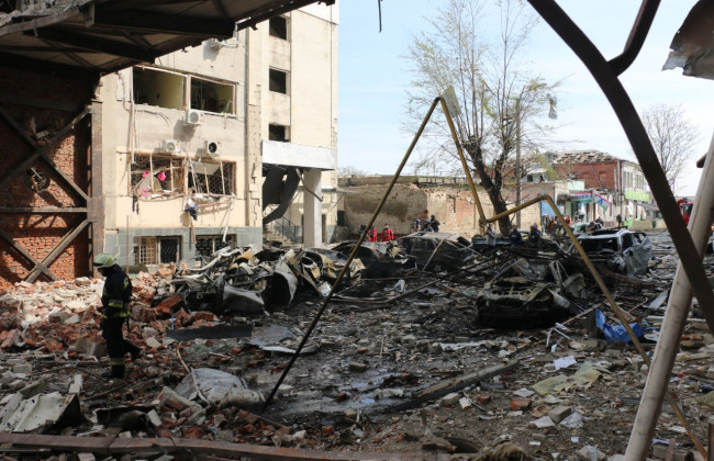 Ракетный удар по Харькову: 18 пострадавших и двое погибших