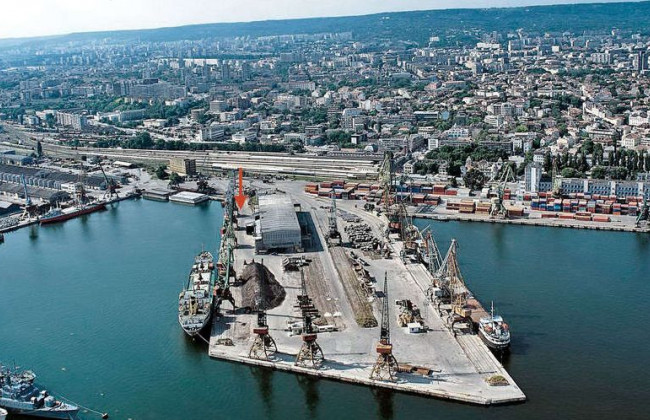 Болгария закрыла свои порты для российских кораблей