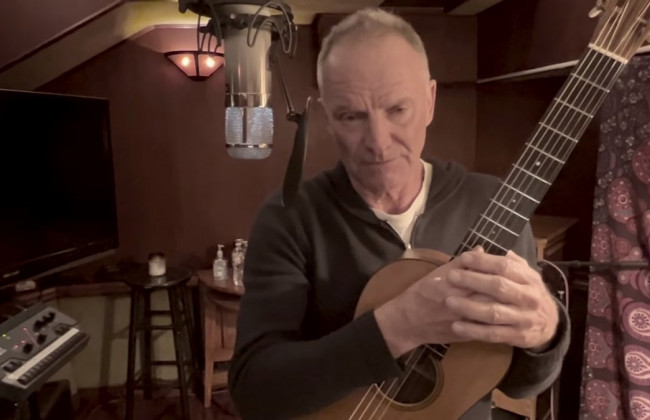 Стинг перевыпустил песню «Russians»: прибыль передаст на помощь Украине, видео