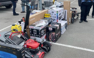 В Буче мародеры обворовали торговый центр на 5 млн грн