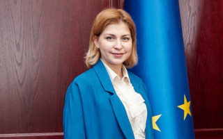 Україна відправила Єврокомісії першу частину анкети на членство в ЄС