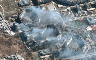 Оккупанты разбомбили больницу в Мариуполе, под завалами 300 людей, — бизнесмен Тарута, обновлено