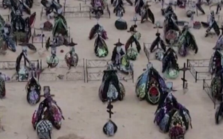 Показали з висоти цвинтар з могилами вбитих цивільних в Ірпені: масштаби жертв війни