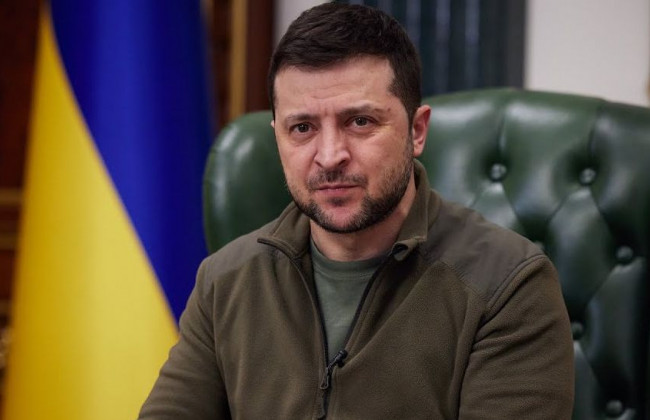 Зеленский внес в Раду законопроект о продлении военного положения в Украине