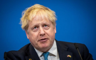 Джонсон предложил Байдену  усилить и укрепить Украину