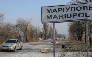 Сброс бомбы на больницу возле «Азовстали»: у мэра Мариуполя опровергли информацию о пострадавших гражданских