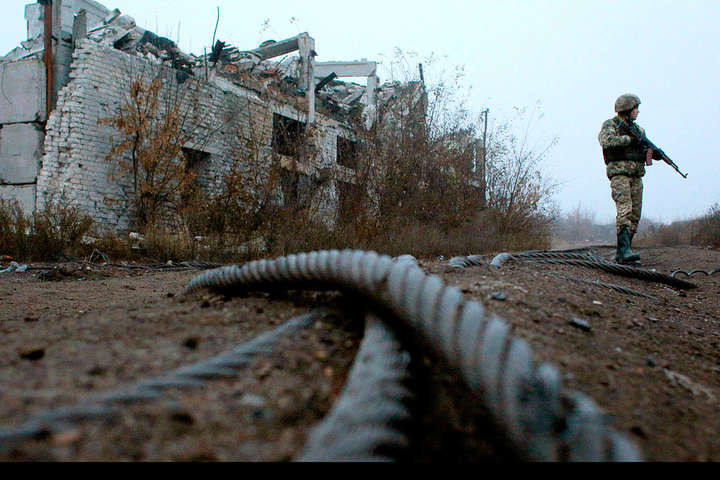 Окупанти зосередилися на прориві оборони на Донбасі й захопленні Маріуполя, – Генштаб