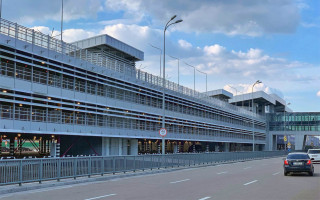 Аэропорт «Борисполь» просит забрать с паркинга все автомобили: выпускают без платы за парковку