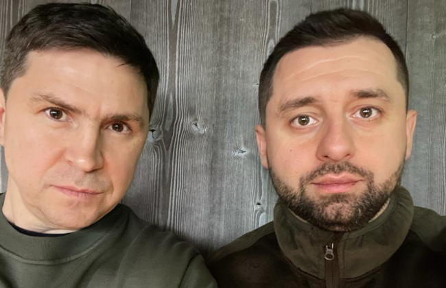 Арахамія і Подоляк готові приїхати до Маріуполя на переговори з РФ, — «Азов»