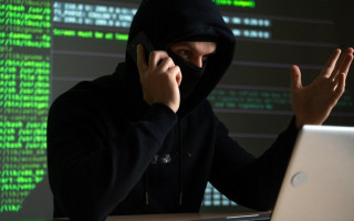 Выплата финансовой помощи вынужденным переселенцам: Госспецсвязи предупреждает об SMS от мошенников