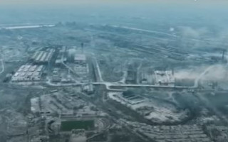 Почти разрушен: показали видео из Мариуполя, снятое с высоты птичьего полета