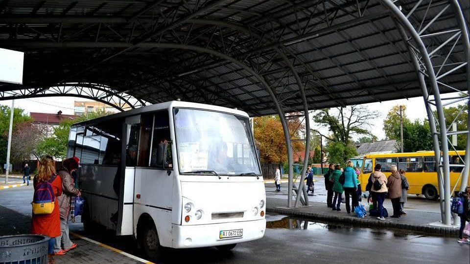Між Ірпенем та Києвом відновлюється рух громадського транспорту: графік руху