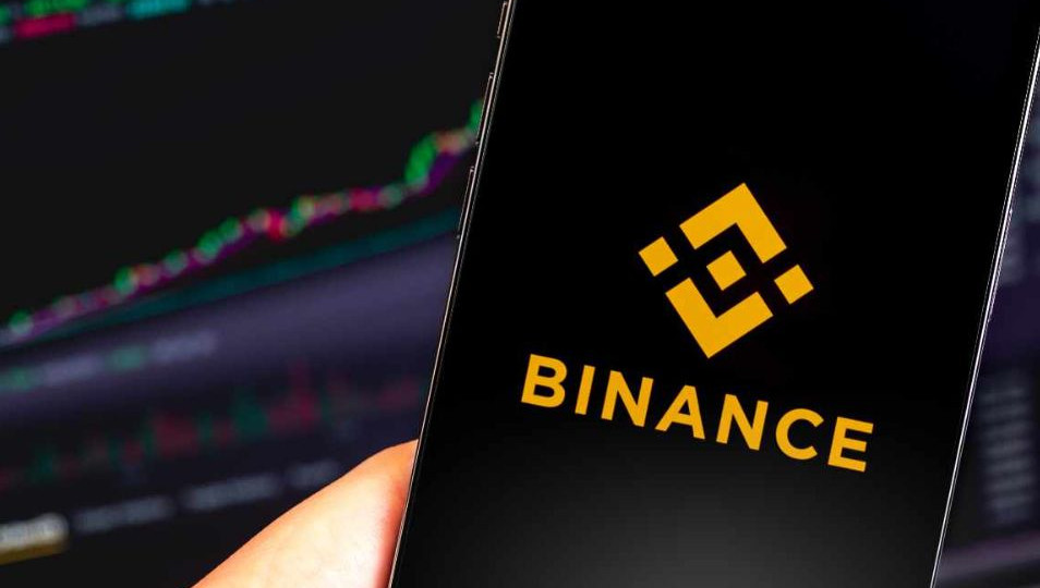 Криптобиржа Binance ограничит доступ для некоторых россиян