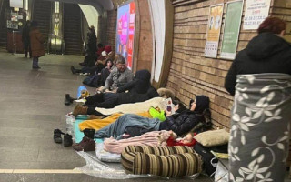 Стало известно, сколько людей ежедневно ночует в киевском метро