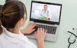 Куди звертатись за допомогою, якщо немає можливості потрапити до лікаря: поради від МОЗ