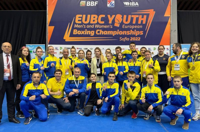 Збірна України з боксу здобула перше місце на чемпіонаті Європи серед молоді