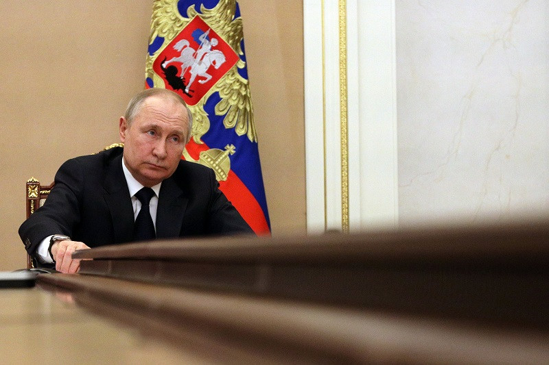 У Путина не знают, как закончить войну переговорами без ущерба для рейтинга, — СМИ