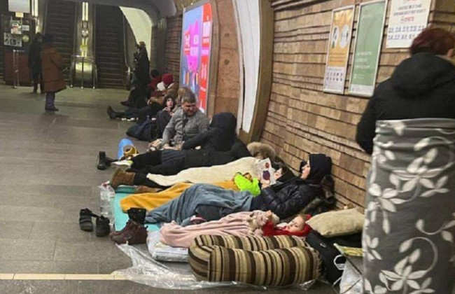 Стало известно, сколько людей ежедневно ночует в киевском метро
