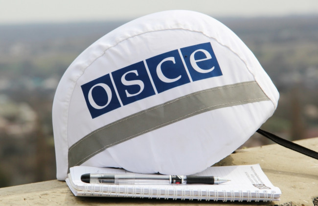 Оккупанты взяли в плен сотрудников СММ ОБСЕ на Востоке Украины, — Минобороны Великобритании